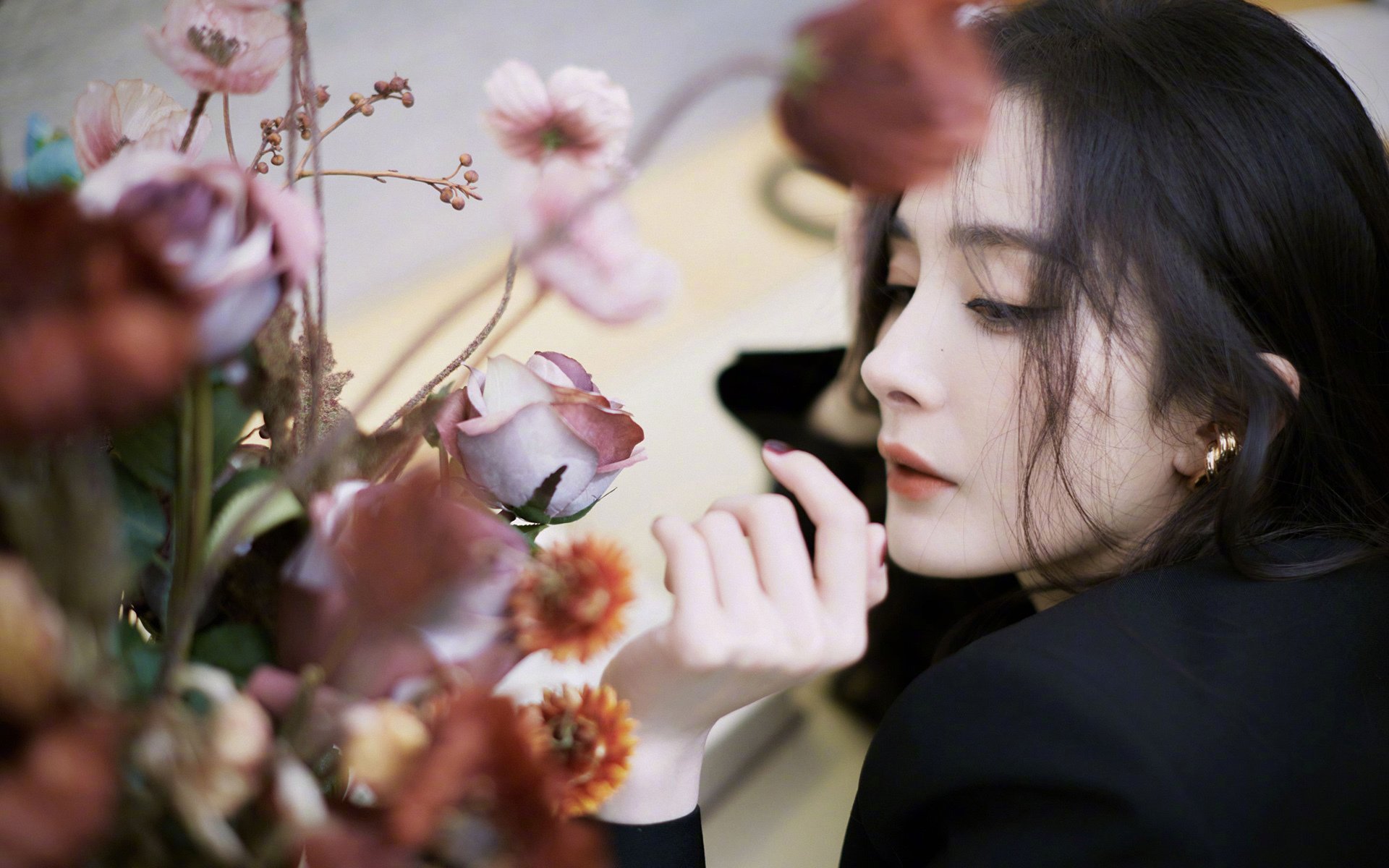 《电竞游戏的未来：融合科技与艺术的无限可能》，电竞游戏的未来发展前景