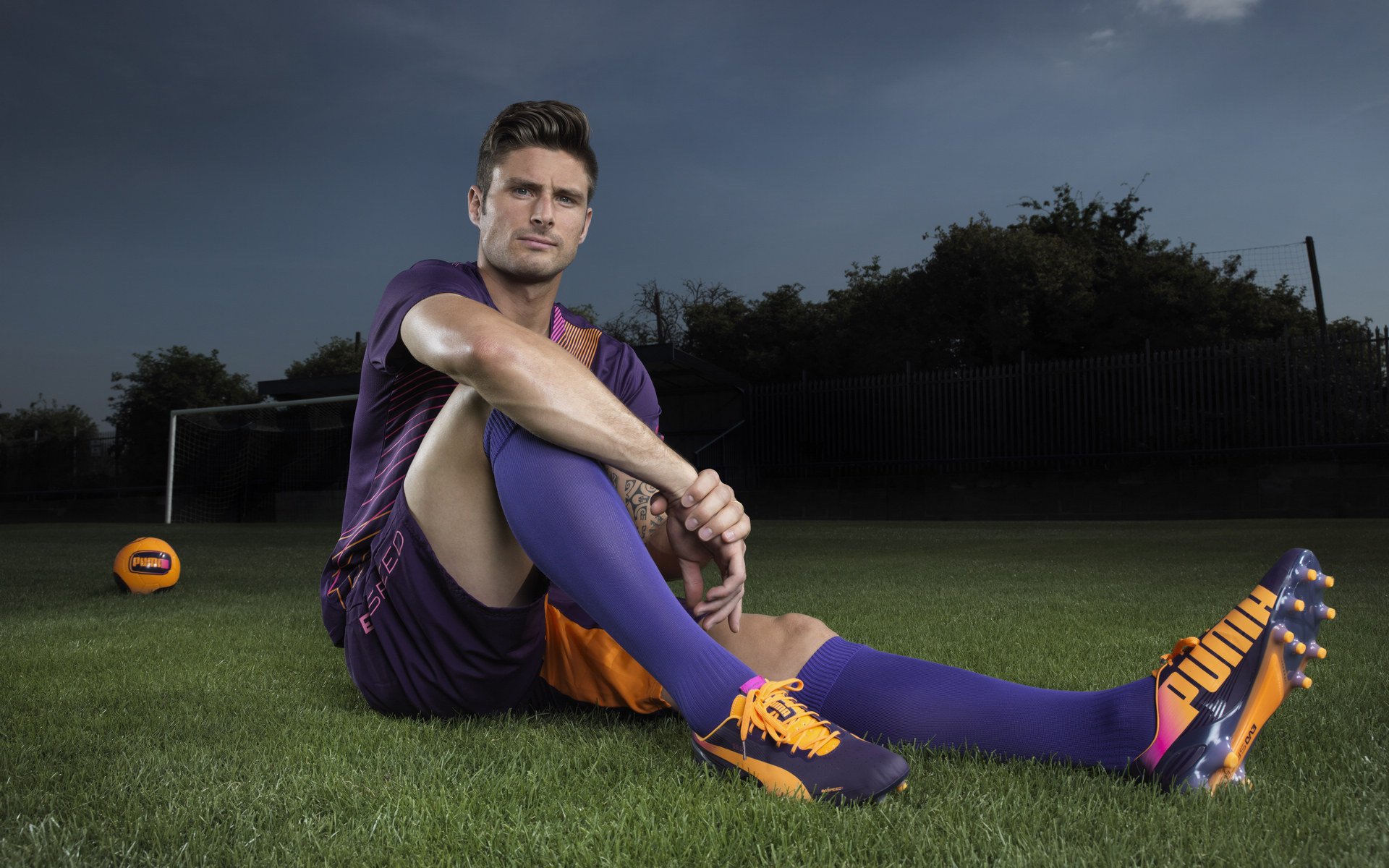 kaiyun电竞-电竞解说的幕后故事：如何准备比赛解说与提升专业能力，电竞解说内容