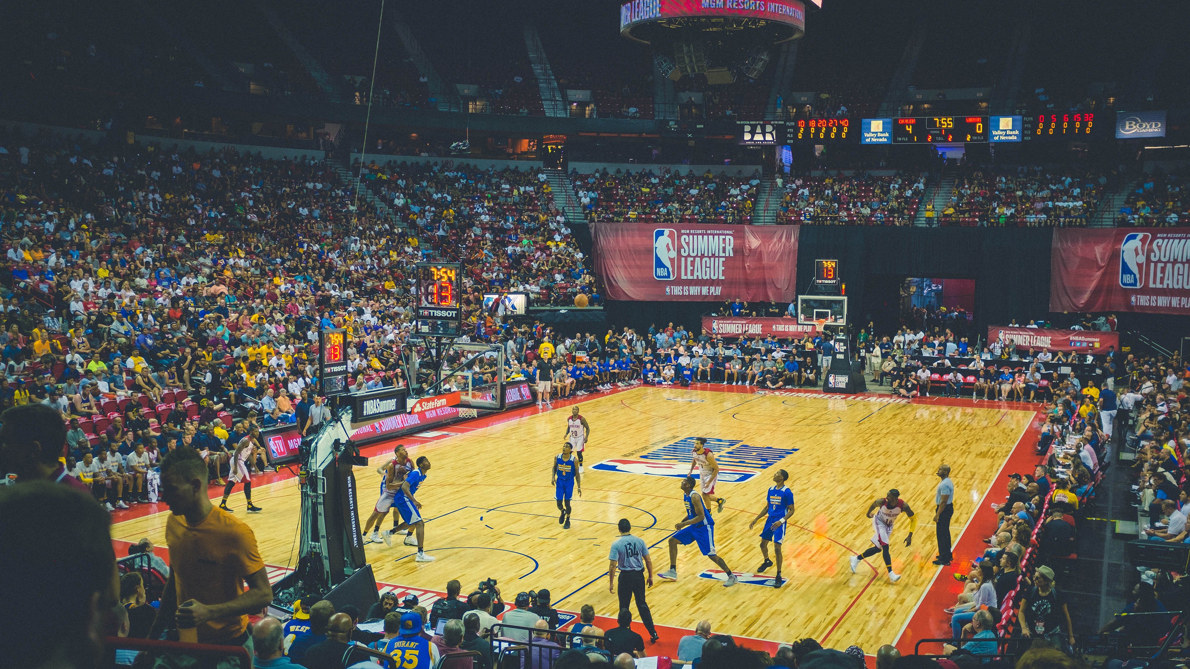 英雄联盟 老牌强队状态回暖，英雄联盟强队有哪些